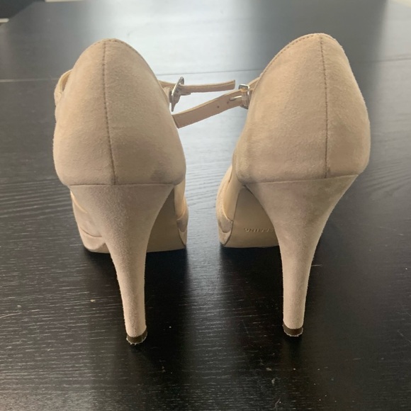 Nude Heels - Picture 5 of 10